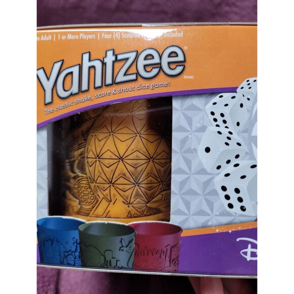 Disney Parks Theme Park Edition Yahtzee Game – Walt Disney World - Picture 5 of 6